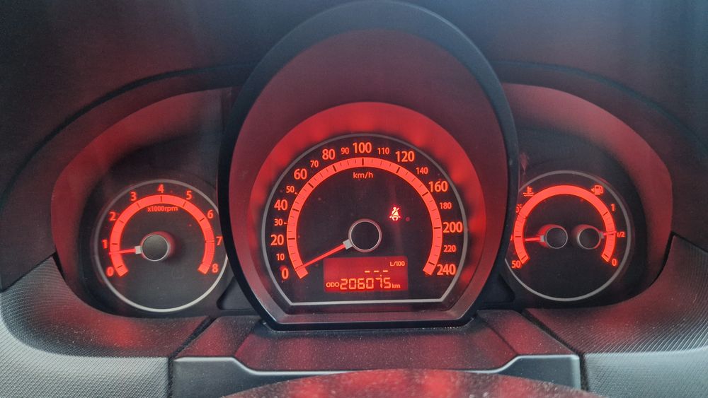 Автомобиль Kia Cee'd универсал 2009 рік