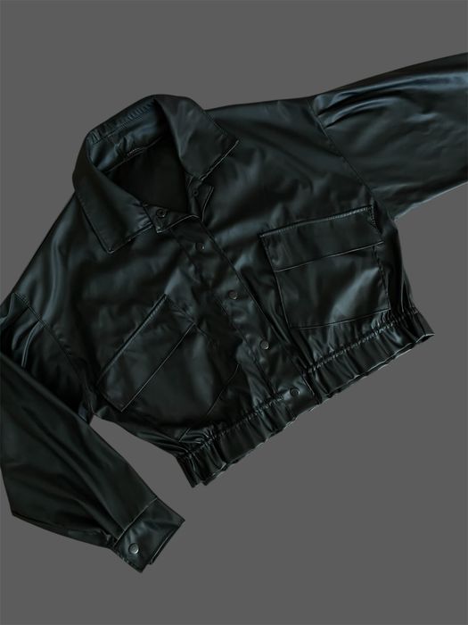 Шкіряна сорочка з еко-шкіри (укорочена)