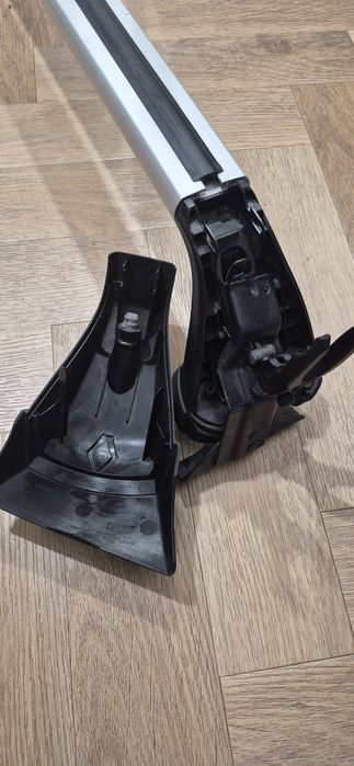 Belki dachowe Renault Kadjar  aluminiowe, nr czesci (82_01_502_632)