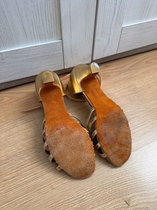 Туфлі для бальних латиноамериканських  танців Sansha dance 37,5 р.