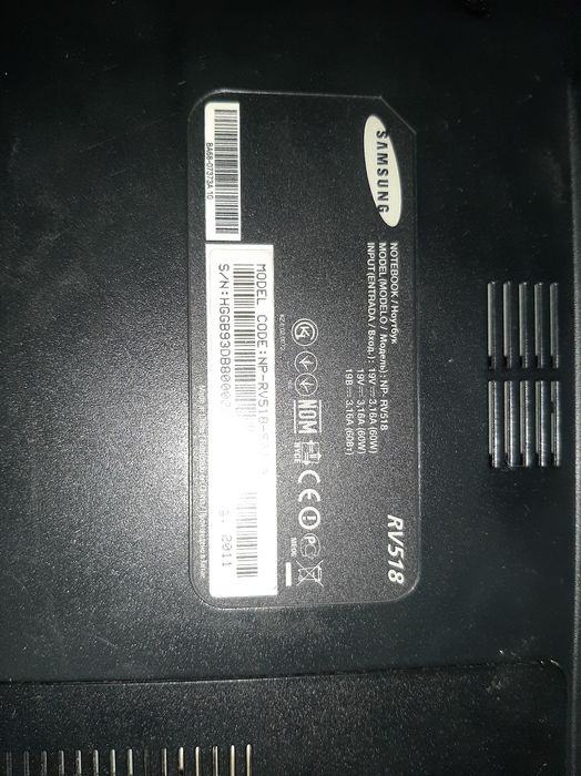 Ноутбук samsung RV518