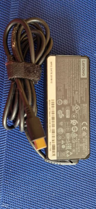 Lenovo ZASILACZ DO LAPTOPA 45W USB-C 20V 2.25A + kabel zasilający