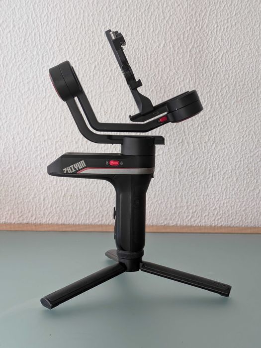 Estabilizador Zhiyun Weebill S