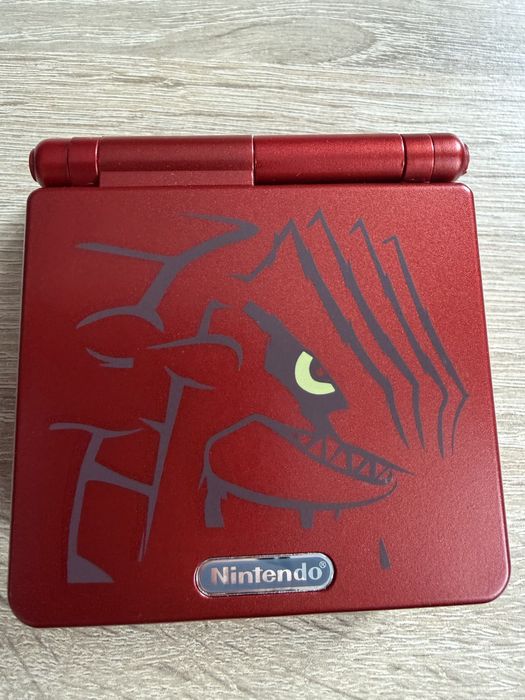 Gameboy Advance SP Groudon Edition