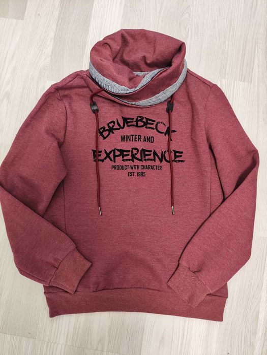 Худи, пайта М р. Новая.