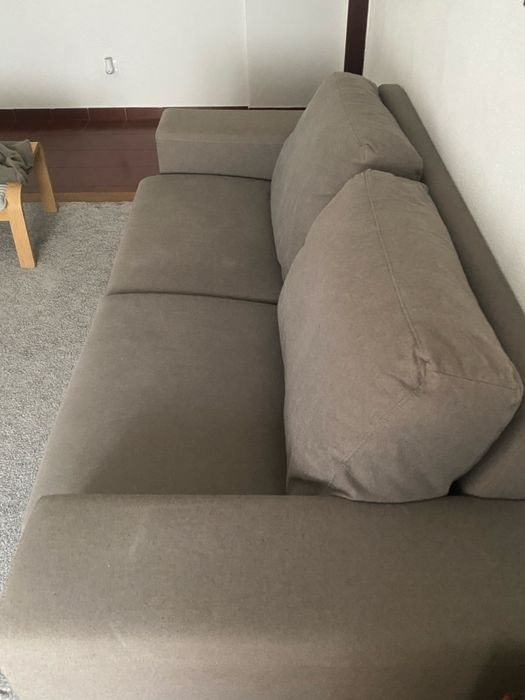 Sofa  3 lugares cinzento