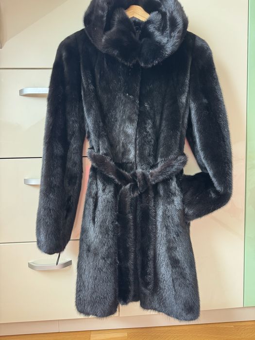 Шуба з натурального хутра норки