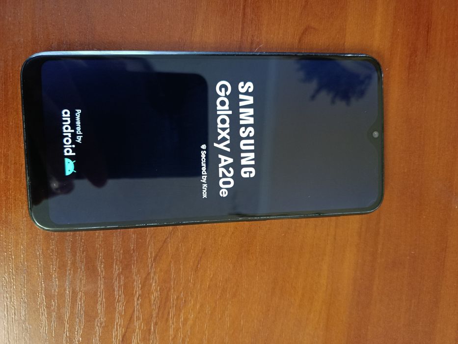 Samsung Galaxy A20е   3/32gb
