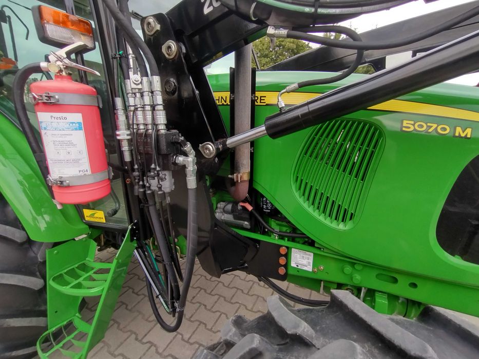 John Deere 5070M 880mtg Nowa cena!!!