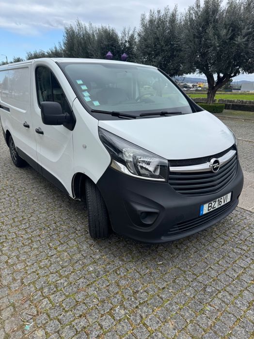 Opel vivaro 1.6 dci iva dedutivel
