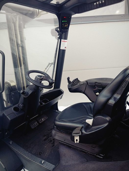 Wózek widłowy Linde H25D-02