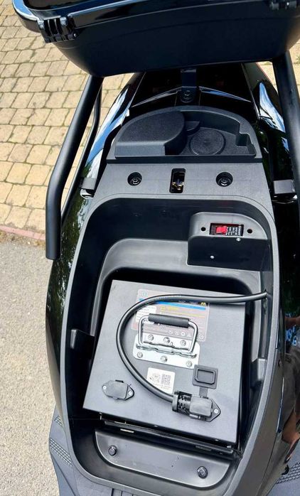Електроскутер Corso Warrior LifePo4 30a 2000W 30AH Чорний