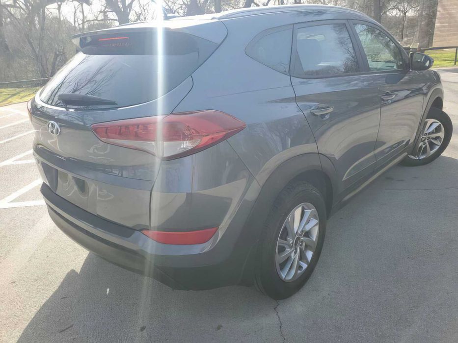 Hyundai Tucson      2016