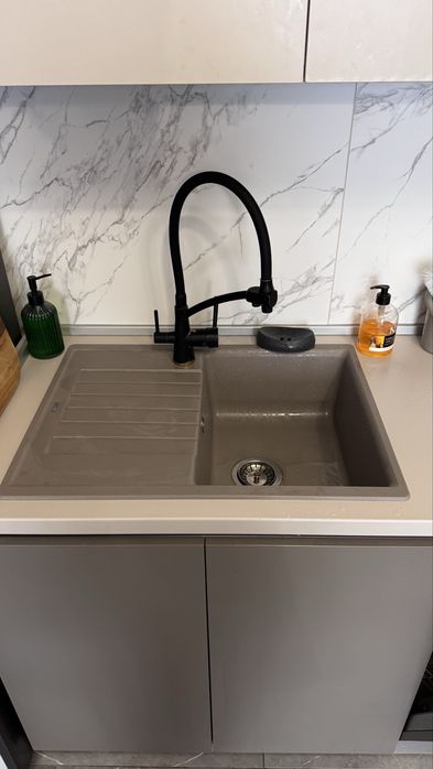 Сдам Аренда Стильная 1комнатная квартира Скай Сити Варненская Инглези