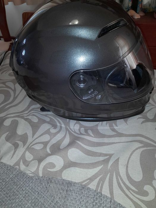 Capacete mota em estado novo