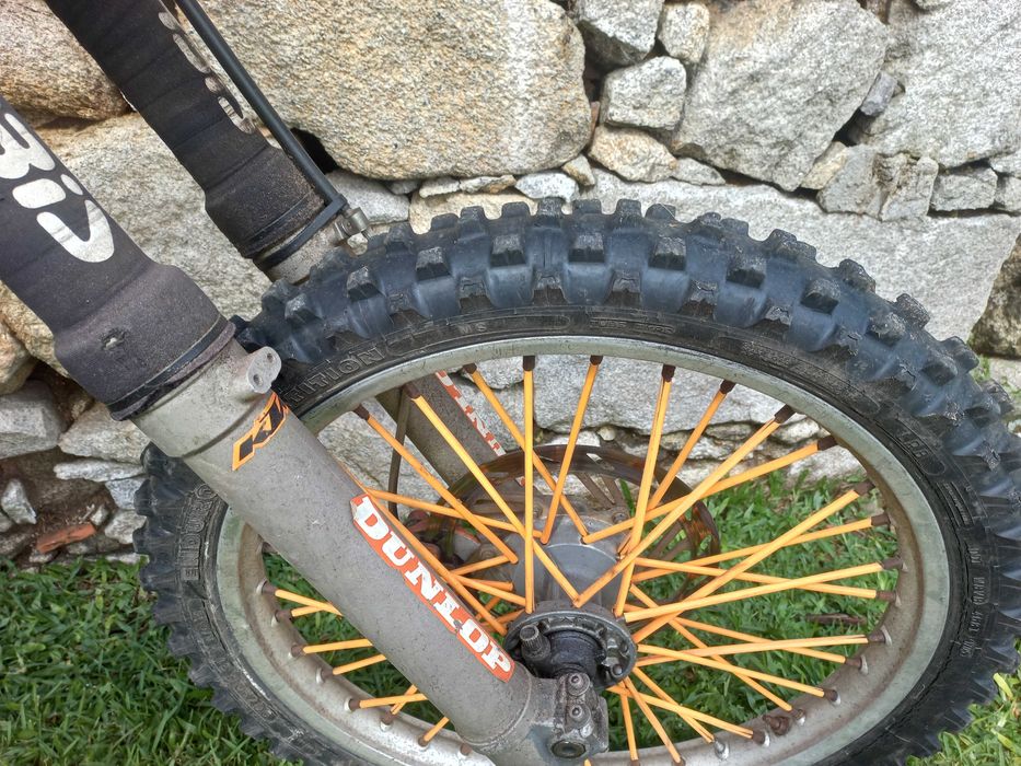 Vendo mota ktm 250sx de 99