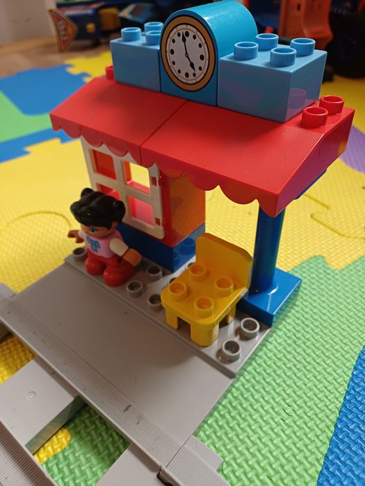 Zestaw Lego duplo Lokomotywa czerwona