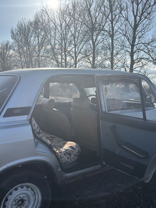 Продаи Ваз жигуль ладу 2107