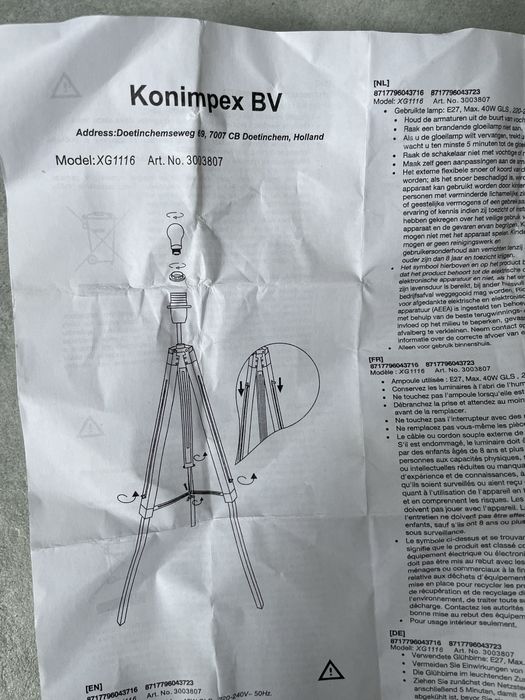 Lampa podłogowa drewniana trójnóg