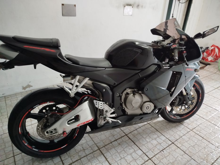 CBR 600rr Fireblade 2005