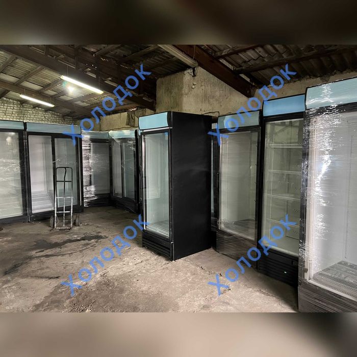 Холодильный шкаф Холодильник для торговли напитков Витрина холодильная ...