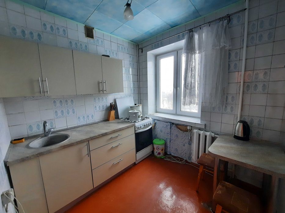 Продам дешёвую 2-х комнатную квартиру на Новых Домах.