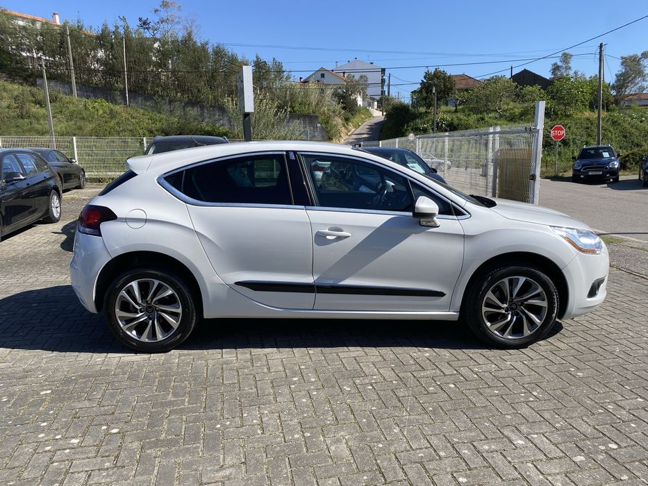 DS4 1.6 HDI 115 Auto - Nacional