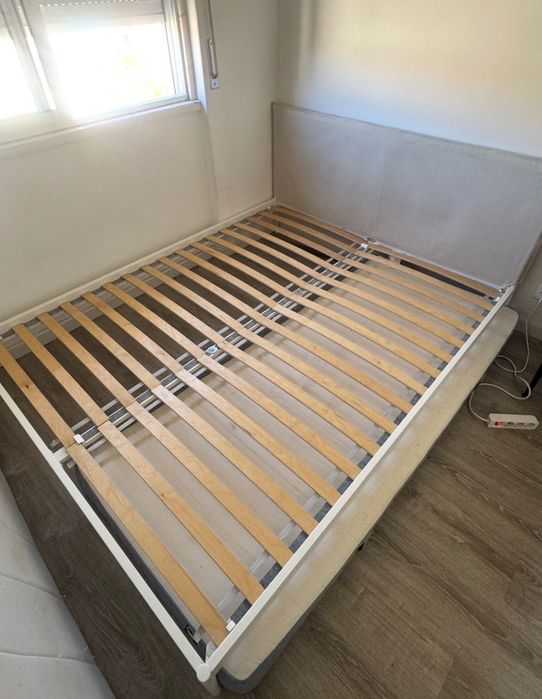 Estrutura de cama de casal