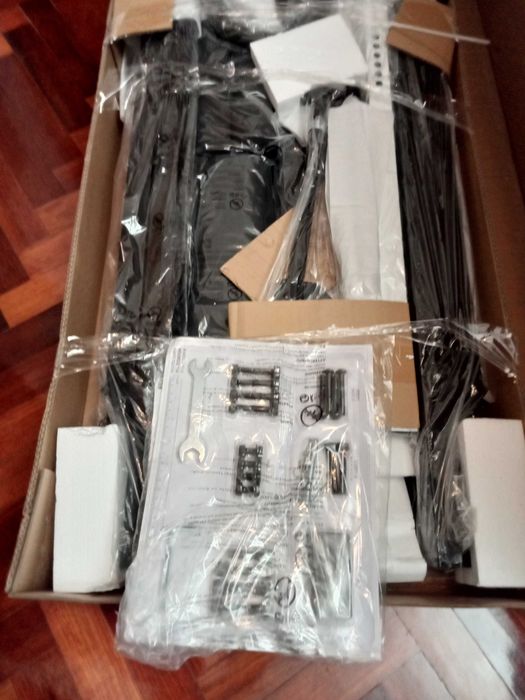 Mesa Inserção 149€. Oportunidades