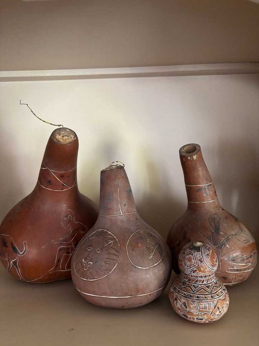 Vendo artigos Arte Africana