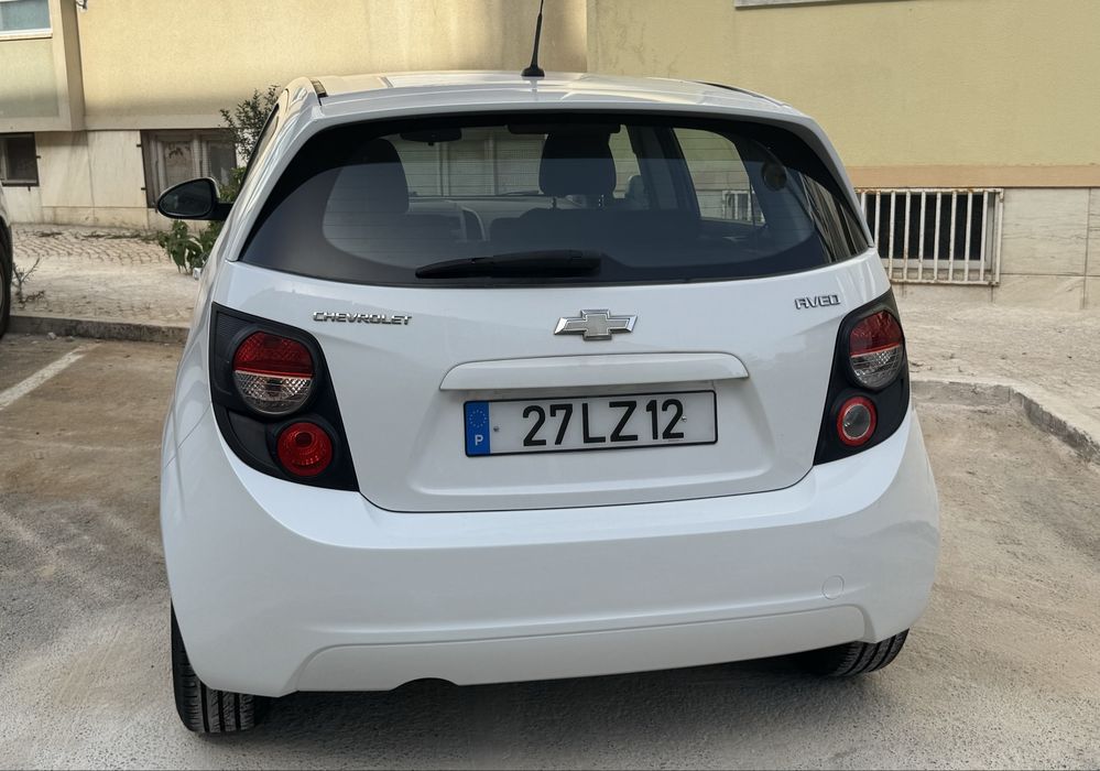 Chevrolet aveo 2011