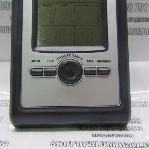 Настольные электронные часы