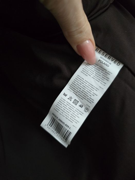 Futerko czekoladowe Reserved L nowe z metką