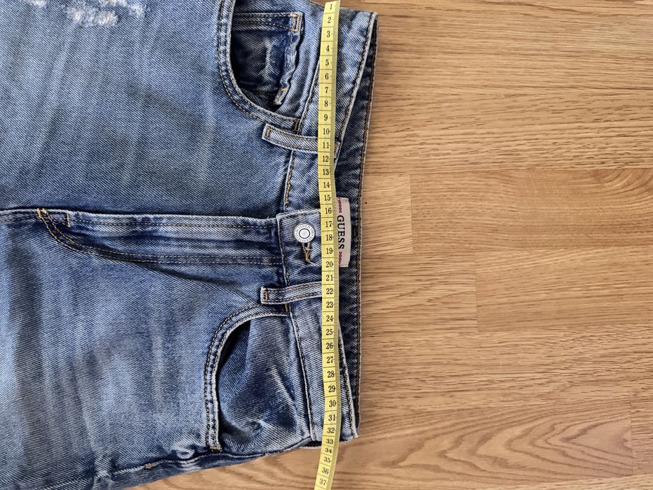 Джинисы GUESS оригинал