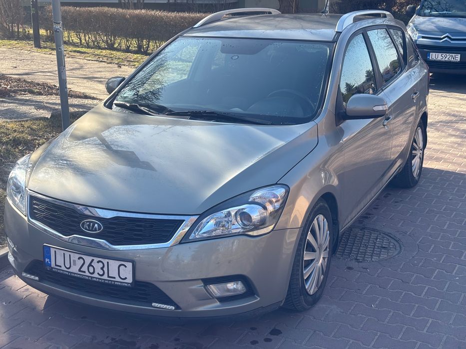 Kia Cee'd CDRI Kombi 2010r