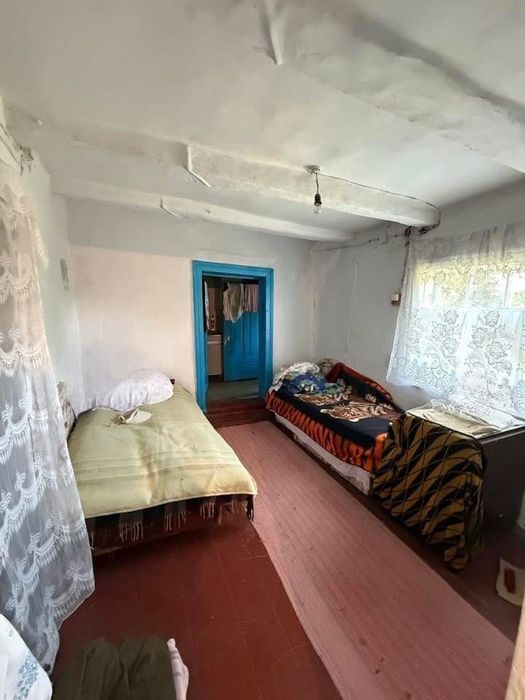 Продаж будинку с.Озерне. Білоцерківський район.
