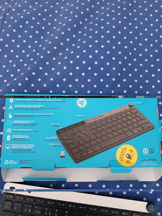 Teclado wireless/bluetooth JLAB