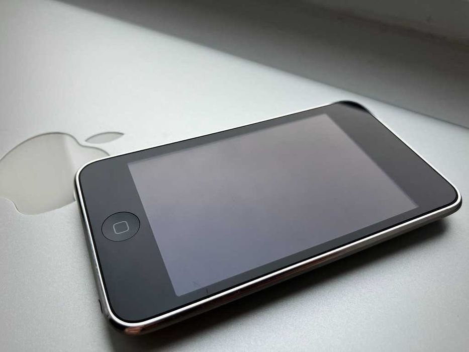 Ідеальний Apple iPod touch 2-gen \ ЦАП Wolfson \ Акумулятор 35 год.