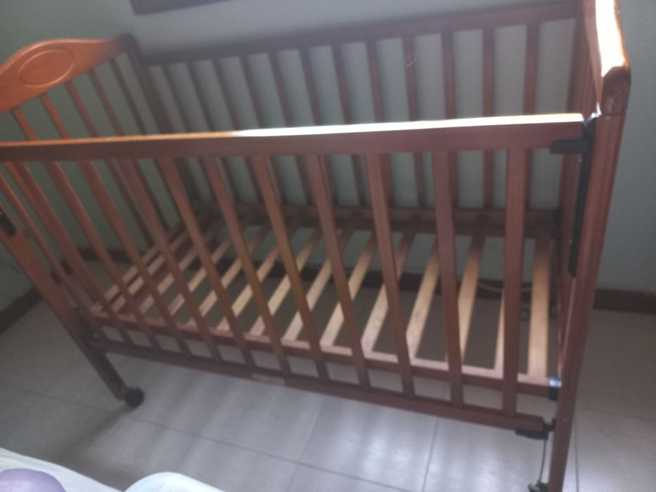 Berço Usado C/ Colchão