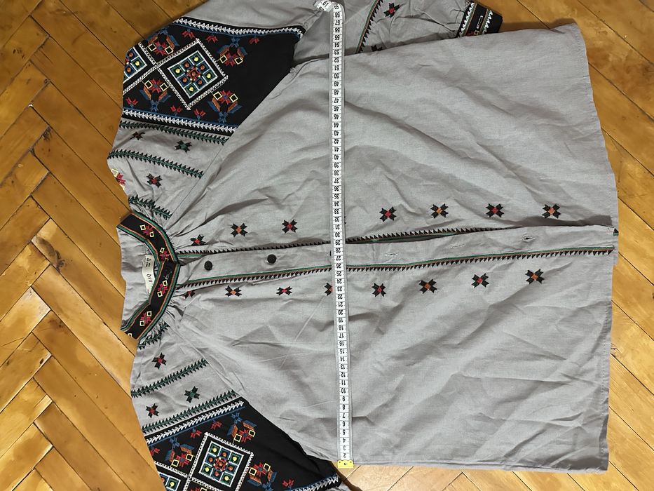 НОВА Жіноча вишиванка сіра з чорним| розмір S|mex 26