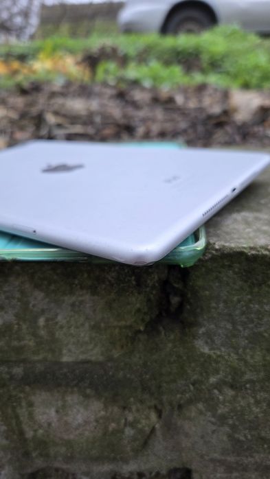 Планшет Apple iPad Air 2 Wi-fi LTE 64gb