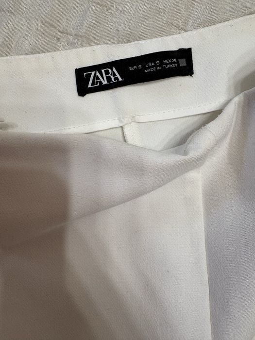 Білі шорти (Zara)
