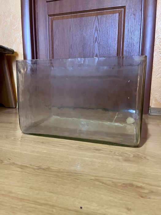 Прямокутний акваріум