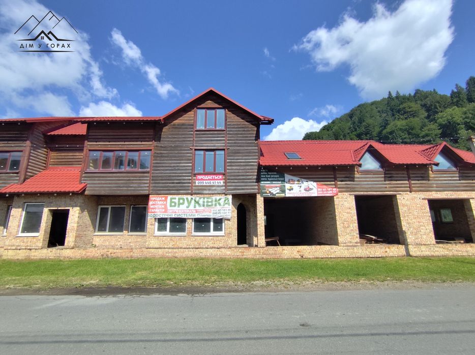 Продаж будинку під комерційну діяльність у с. Шешори неподалік річки