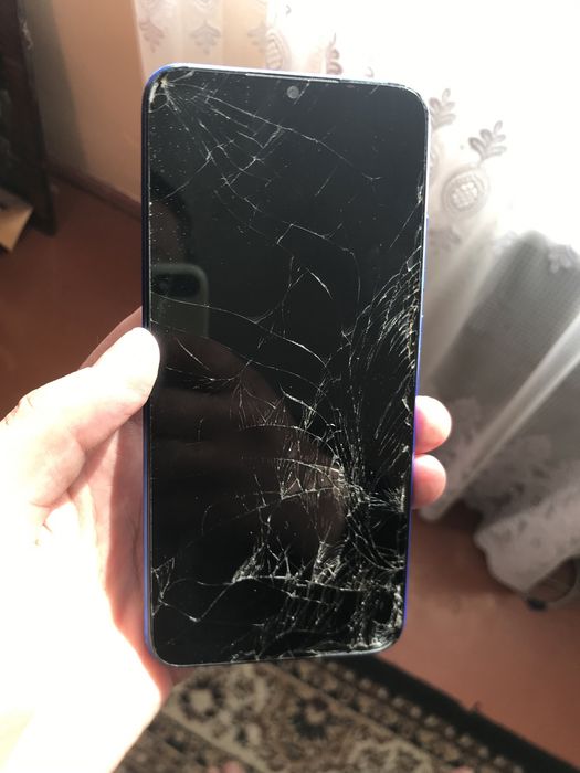 Телефон Xiaomi Redmi 9a