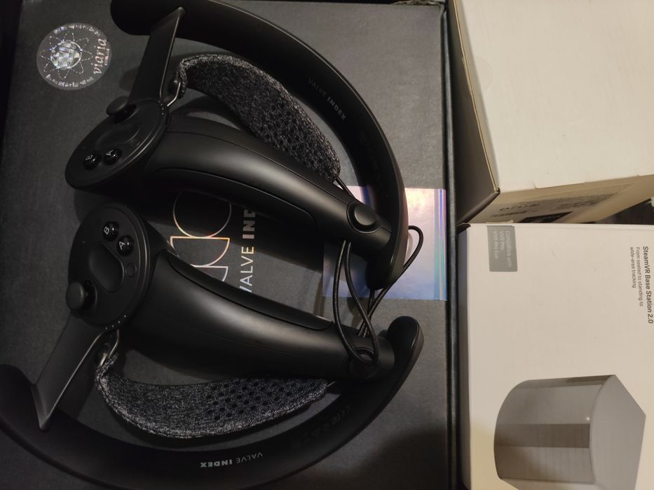 Топовий VR комплект: HTC Vive Pro 2 + Valve Index + Base Station 2.0