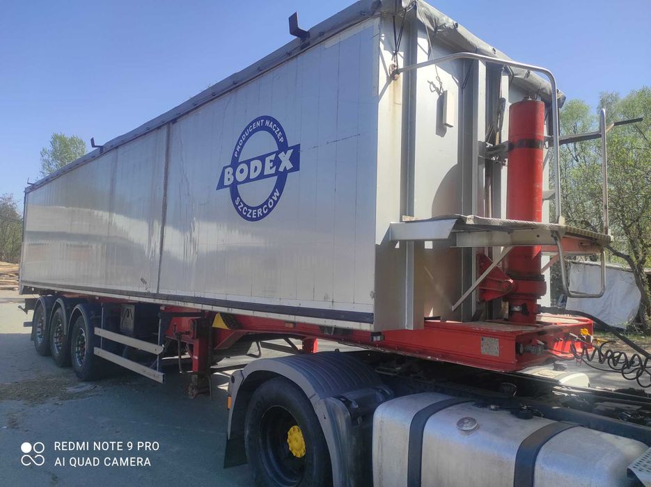 Напівпричіп Бодекс самосвал зерновоз