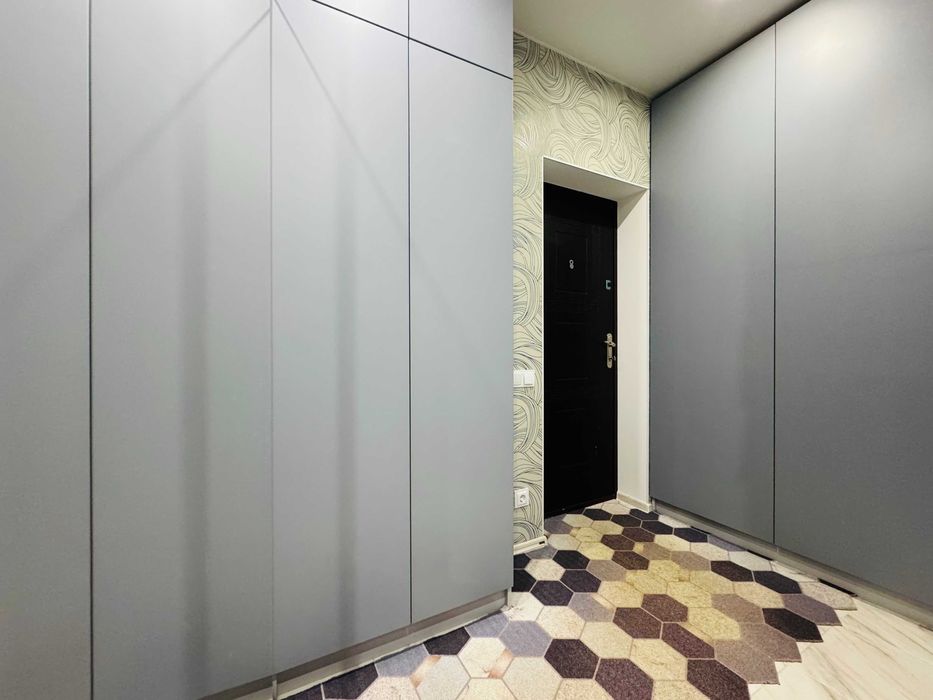 Продаж 2-кімнатна квартира Центральний Парк