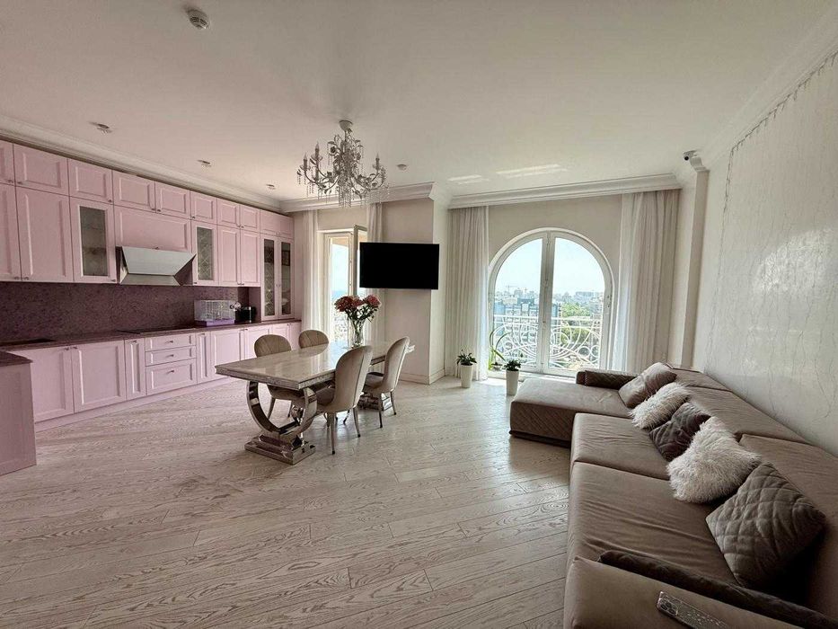 Пентхаус в ЖК Бельэтаж! Улица Леонтовича/Театр Музыкальной Комедии 1I3