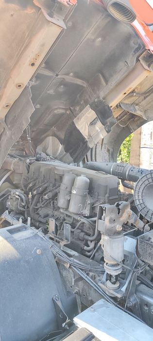 DAF CF 410  2013  тягач даф сф свіжопригнаний